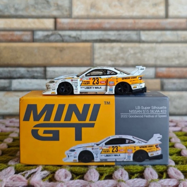 Mini GT Porsche 911 GT3 R, Mini GT Nissan 35GT-RR LBWK, Mini GT Nissan S15 Silvia LBWK