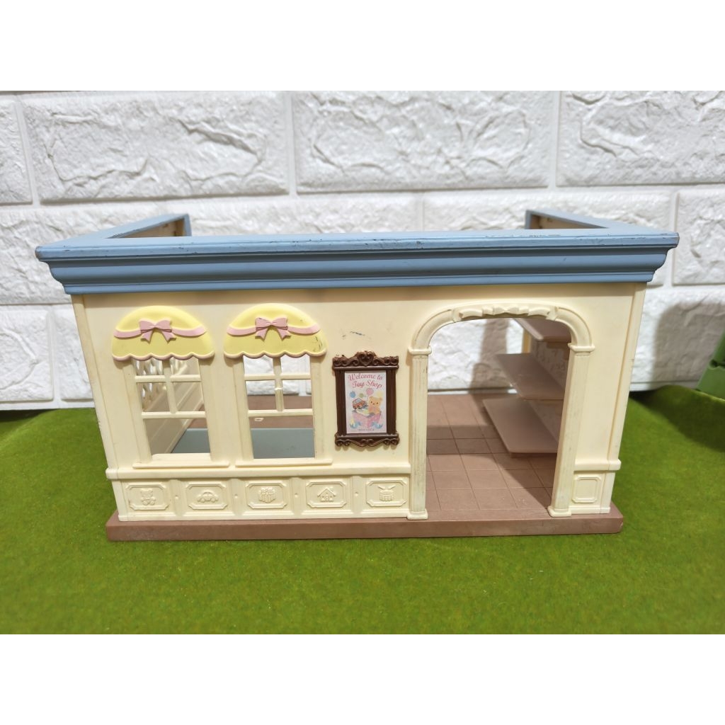 sylvanian toy shop