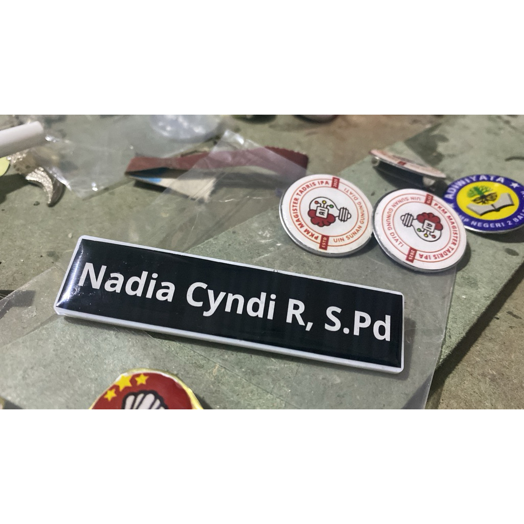 

Nametag Resin Satuan
