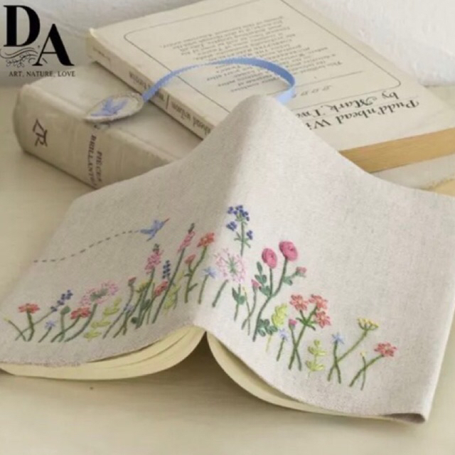 

book cover kak lisa custome cover book embroidery | Lisa