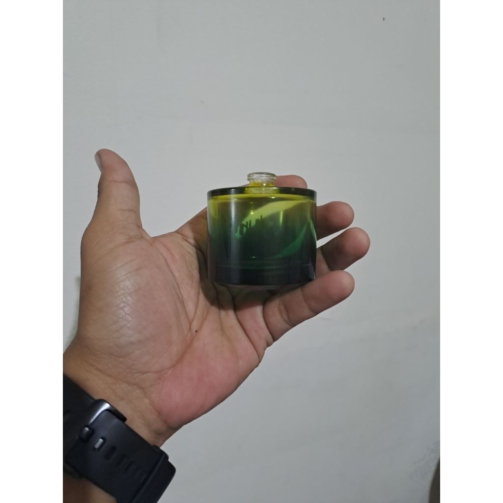 

jasa coloring botol / warnaiin botol parfum