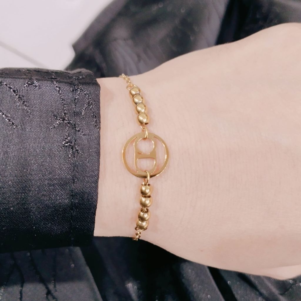 Gelang Titanium CD Antikarat Kait Dan Serut Cap Emas 750 Cantik Bisa Disesuaikan