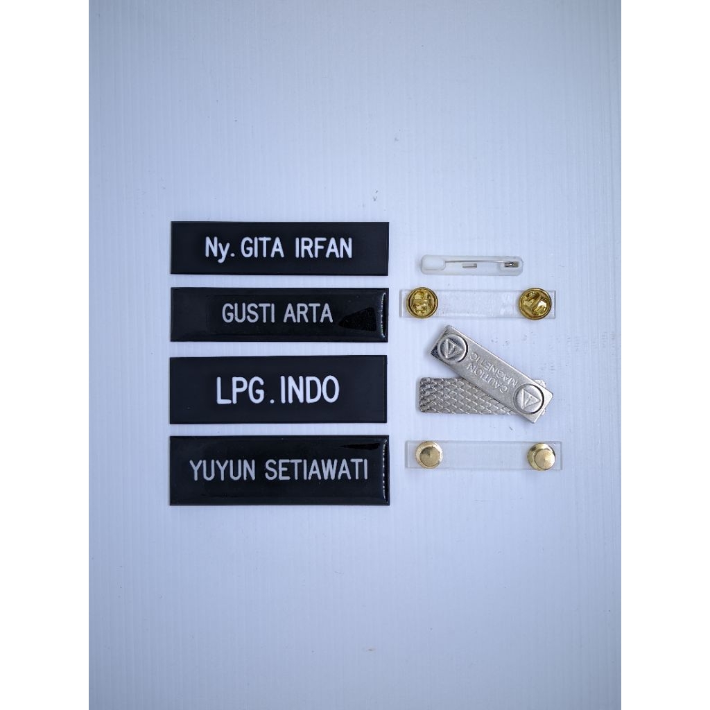 

Name tag PNS / Papan nama gravir / Name tag akrilik dop / name tag akrilik murah