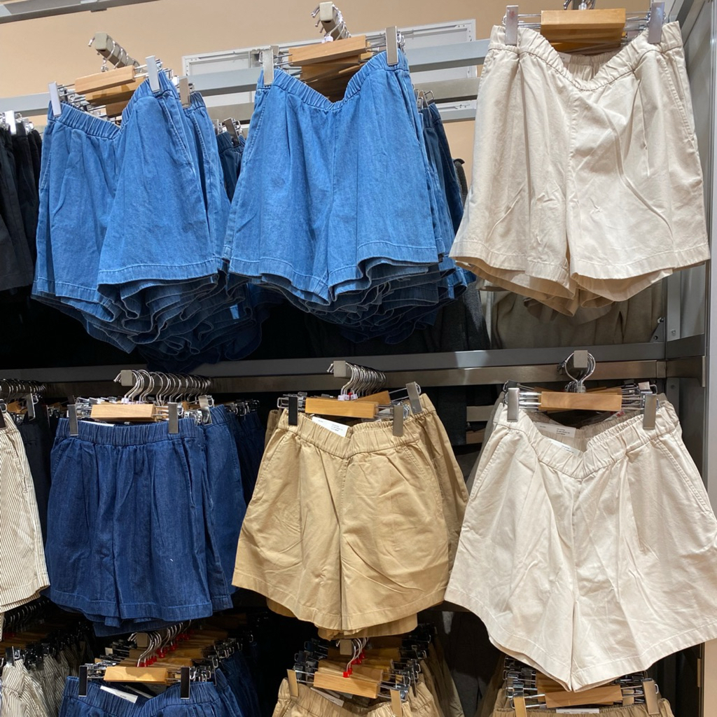 Celana Uniqlo Pendek Wanita