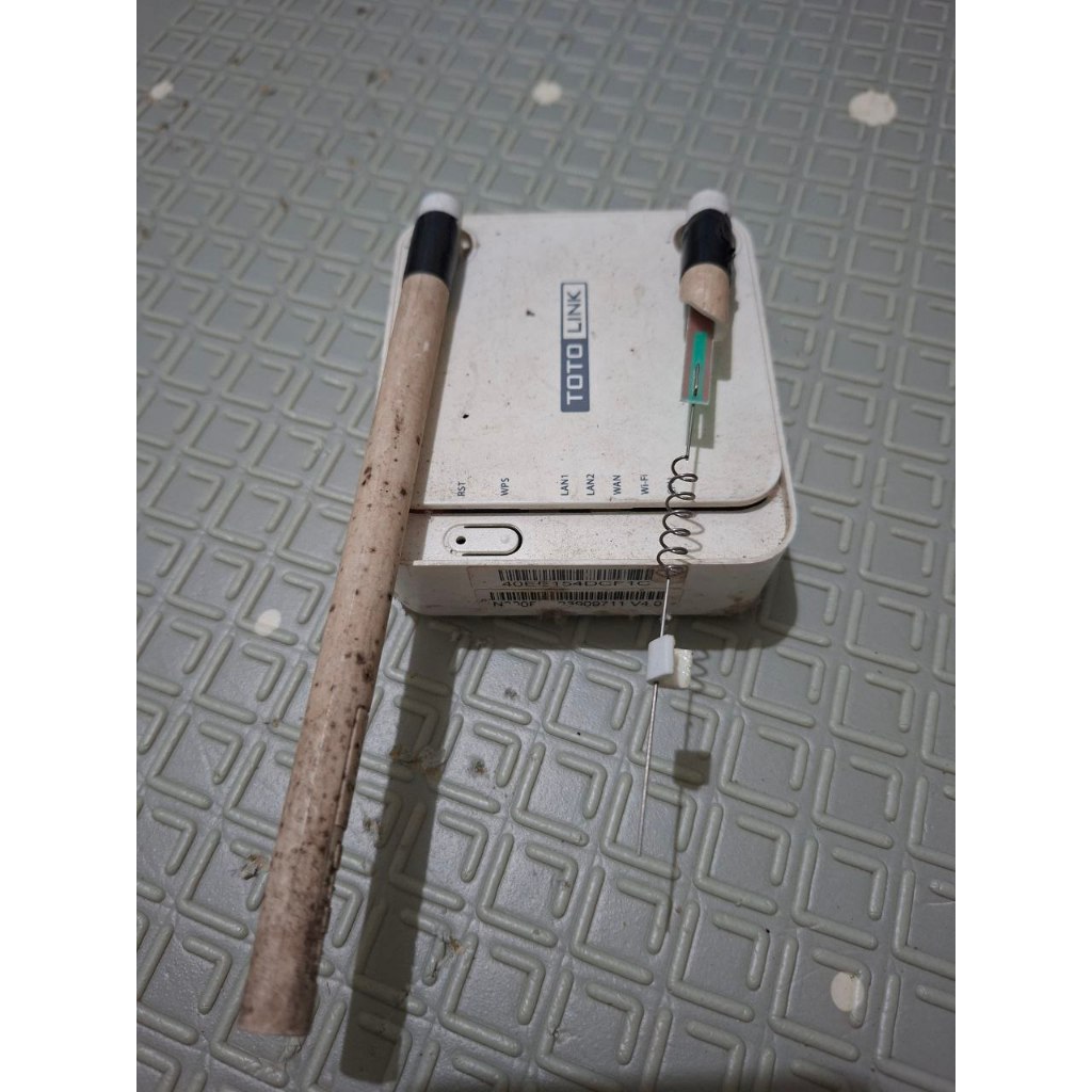 Router Totolink  N200RE Bekas