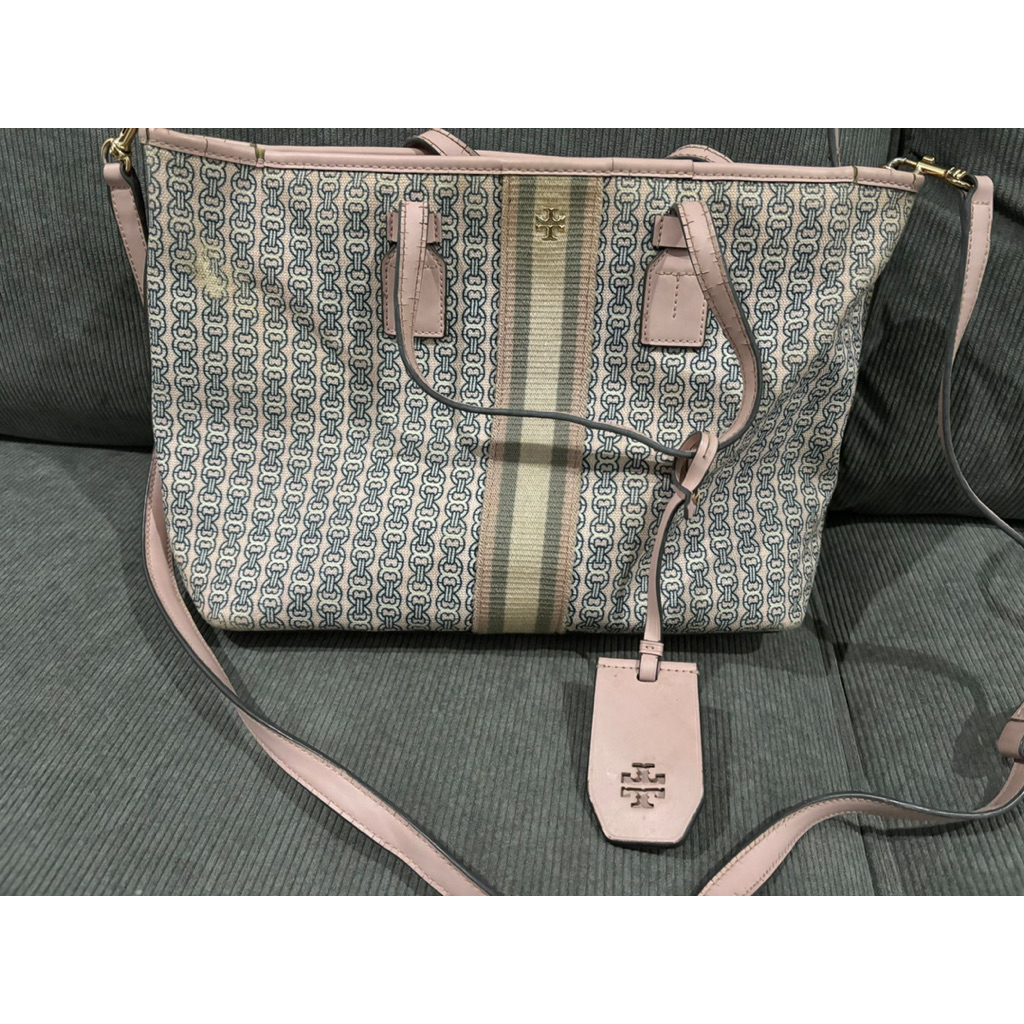 Tory Burch (TB) Gemini link canvas small