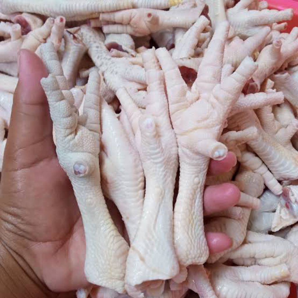 

ATI AMPELA AYAM / HATI AYAM / AMPELA AYAM / CEKER AYAM beku segar siap di olah jadi makanan favorit sesuai selera.