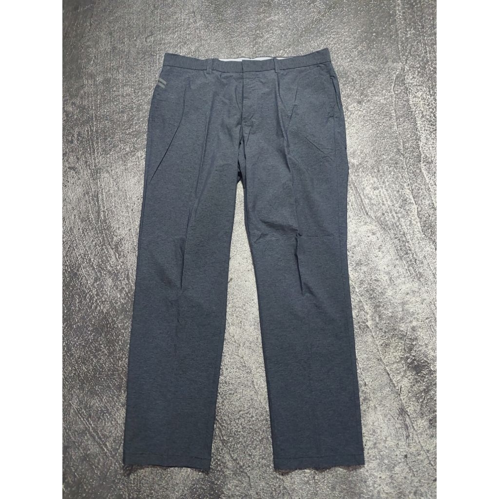 P 30 celana golf louis castel size 35