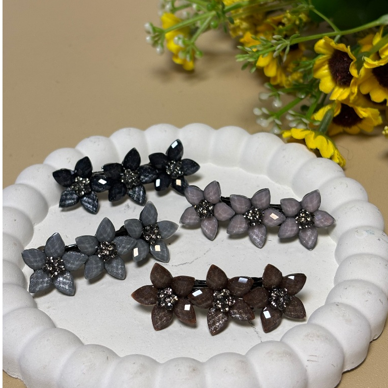 ✾TheMissStore✾ - Jepit Rambut Wanita Mini Berkilau /  Jepit rambut pesta / Jepit Wanita Motif Daun (