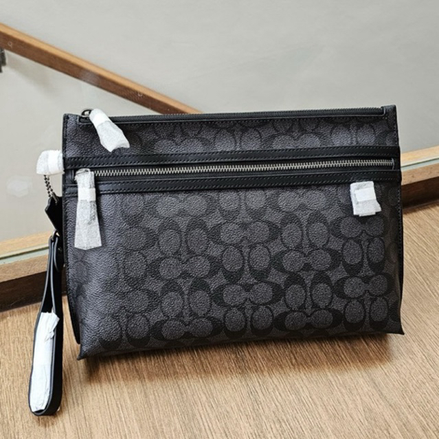 Coach Men Carryall Pouch Signature in Charcoal Black
