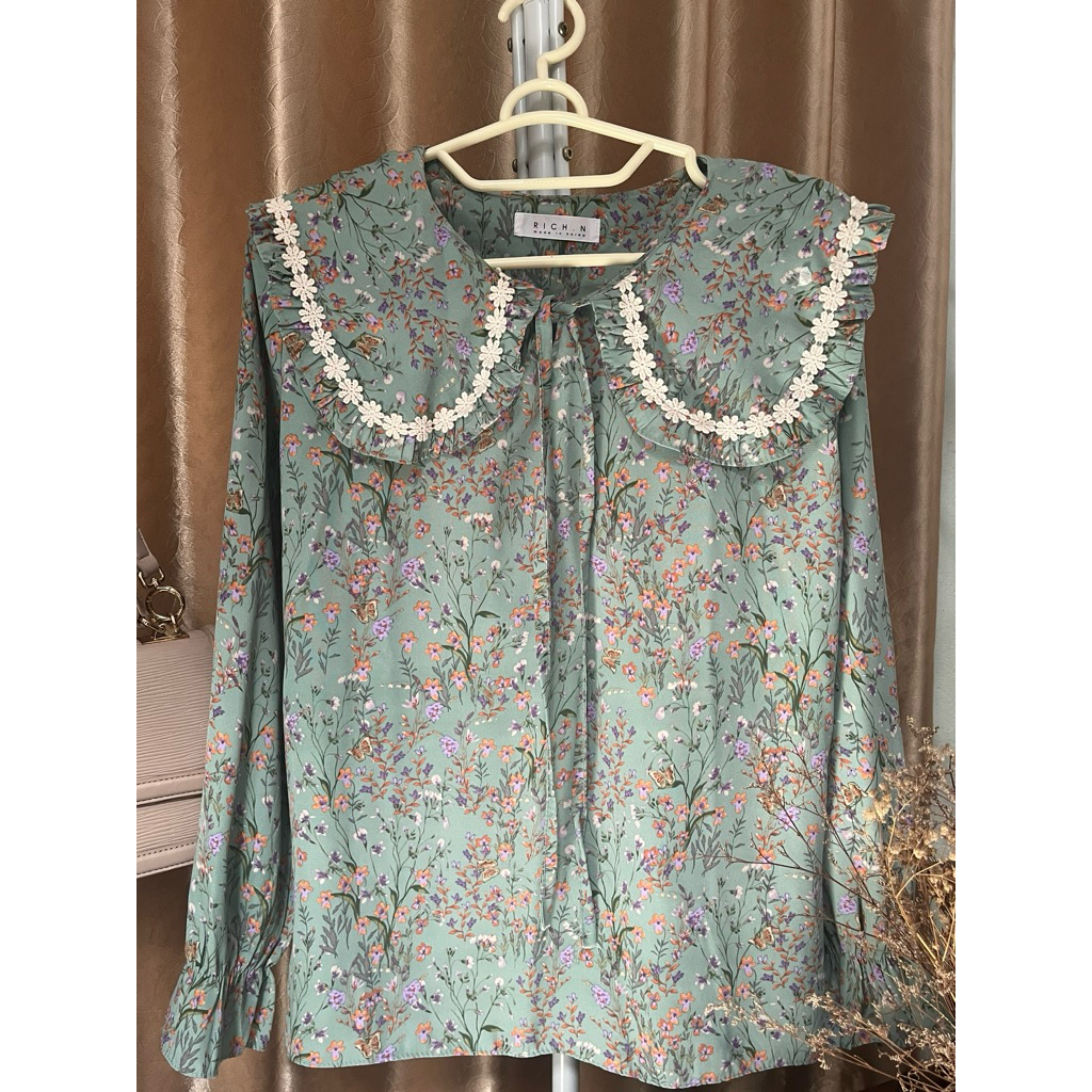 Preloved Blouse Sailor Bunga