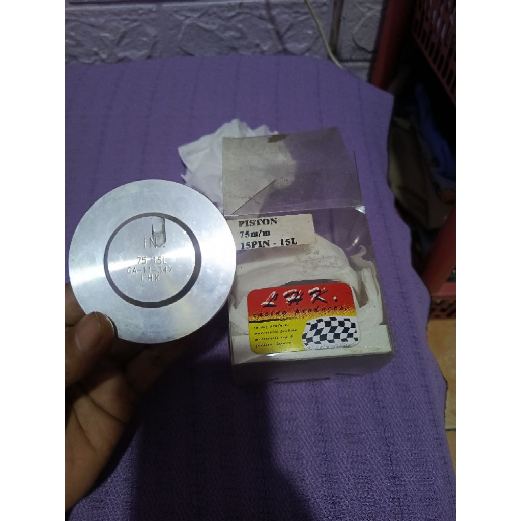 piston LHK 75mm pin 15