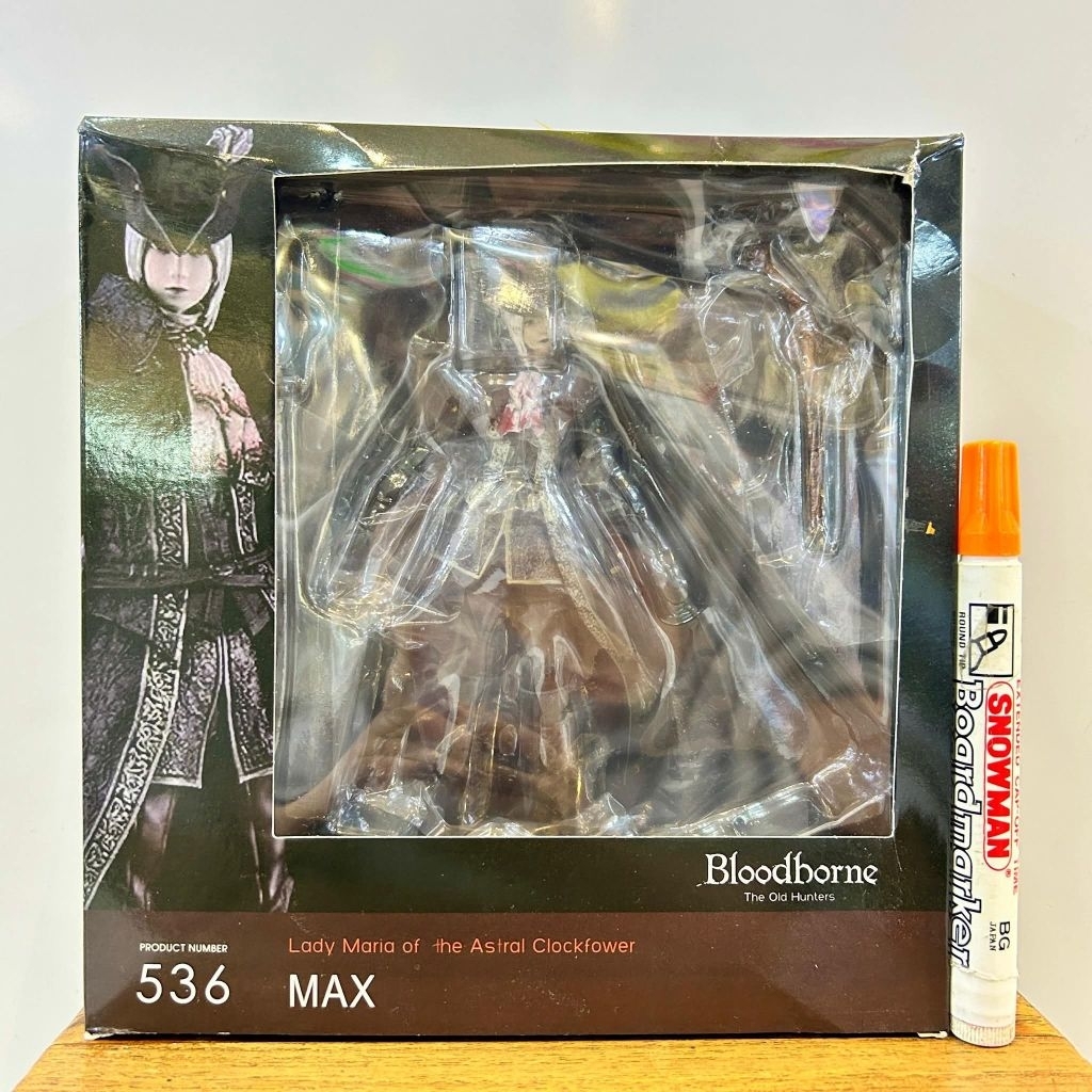 mainan action figurefigma 536-DX lady maria of the astral clocktowerbloodborne teh old hunters
figma