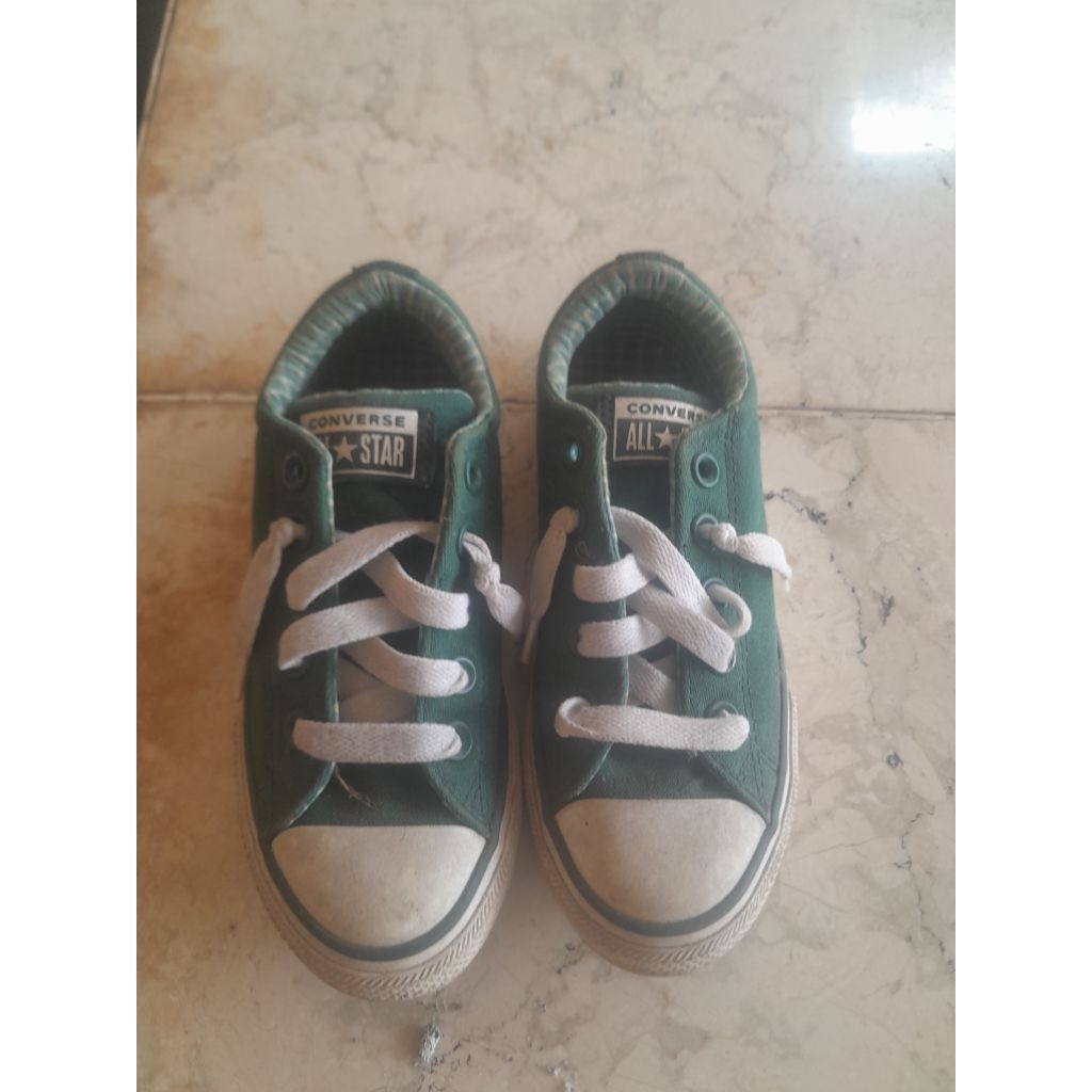 garage sale sepatu anak converse usa slip on original second
