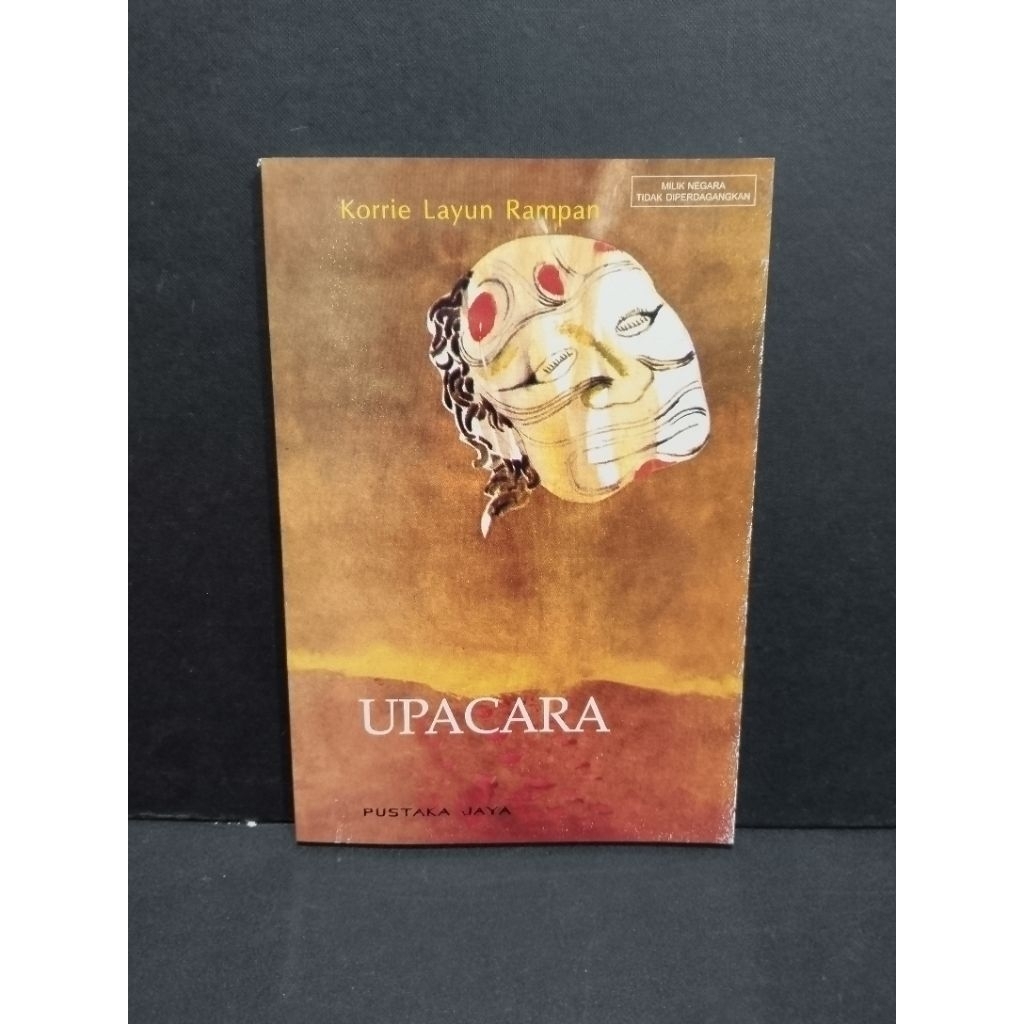 Buku original UPACARA by Korrie Layun Rampan