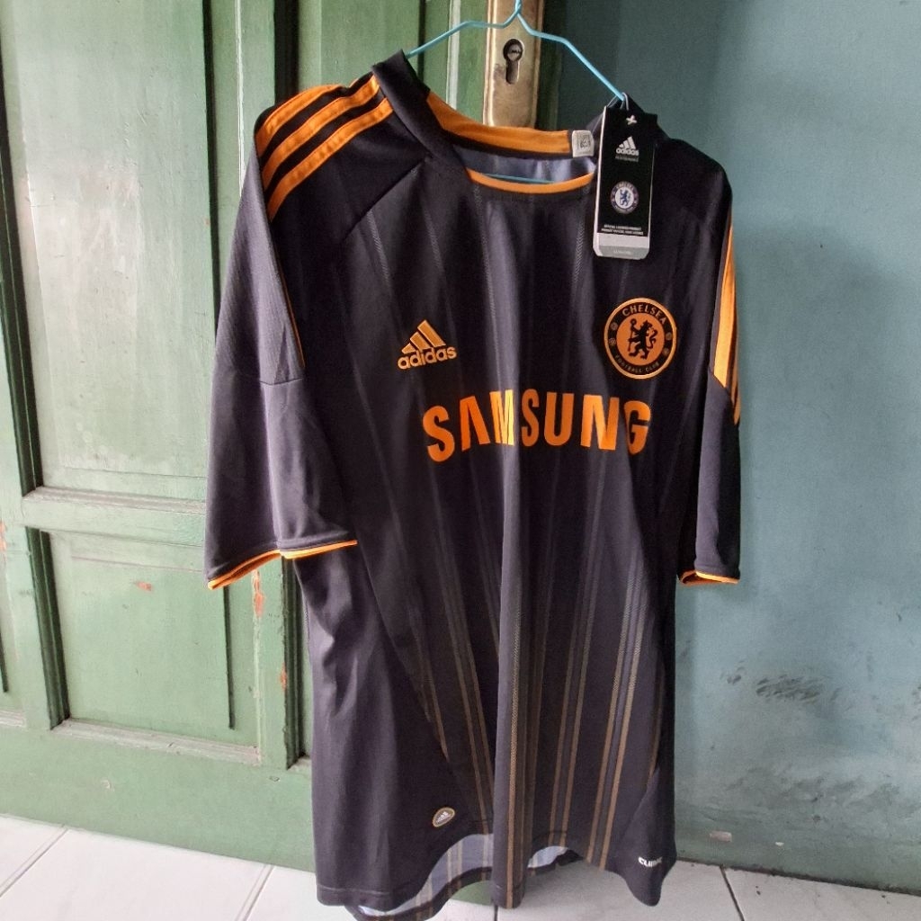Chelsea 10/11 Away. Original. BNWT. Size L