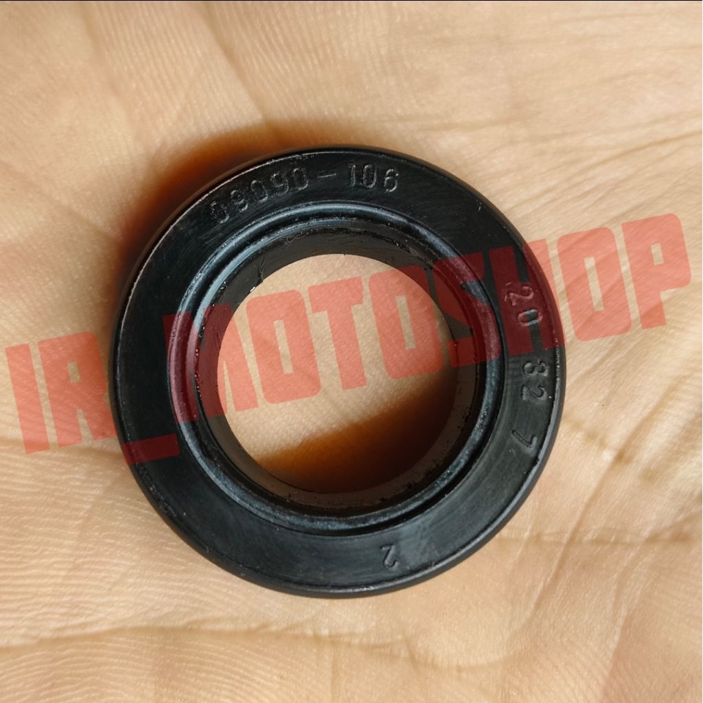 OIL SEAL TC 20 32 7 TC 20X32X7 IRS