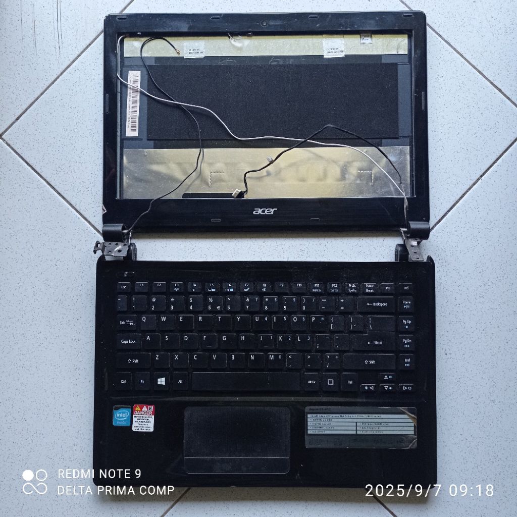 Casing laptop acer aspire E1-410