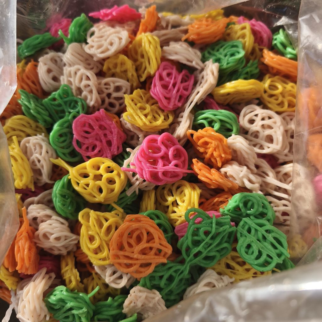 

Kerupuk Mawar WARNA Warni Kerupuk Seblak Gurih