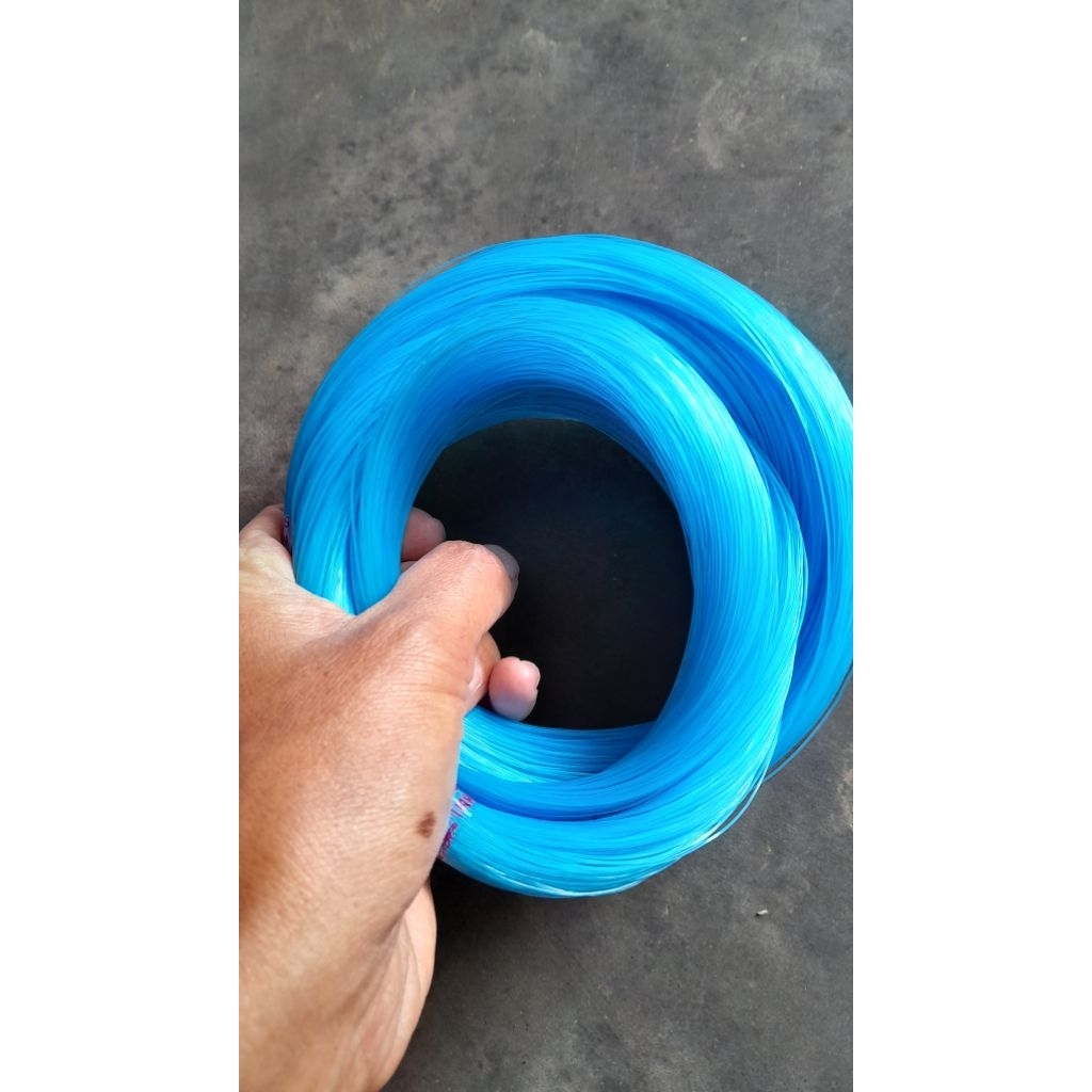 SENAR/KENUR/BENANG LAYANGAN 0.50mm CAP PAUS"WARNA BIRU"