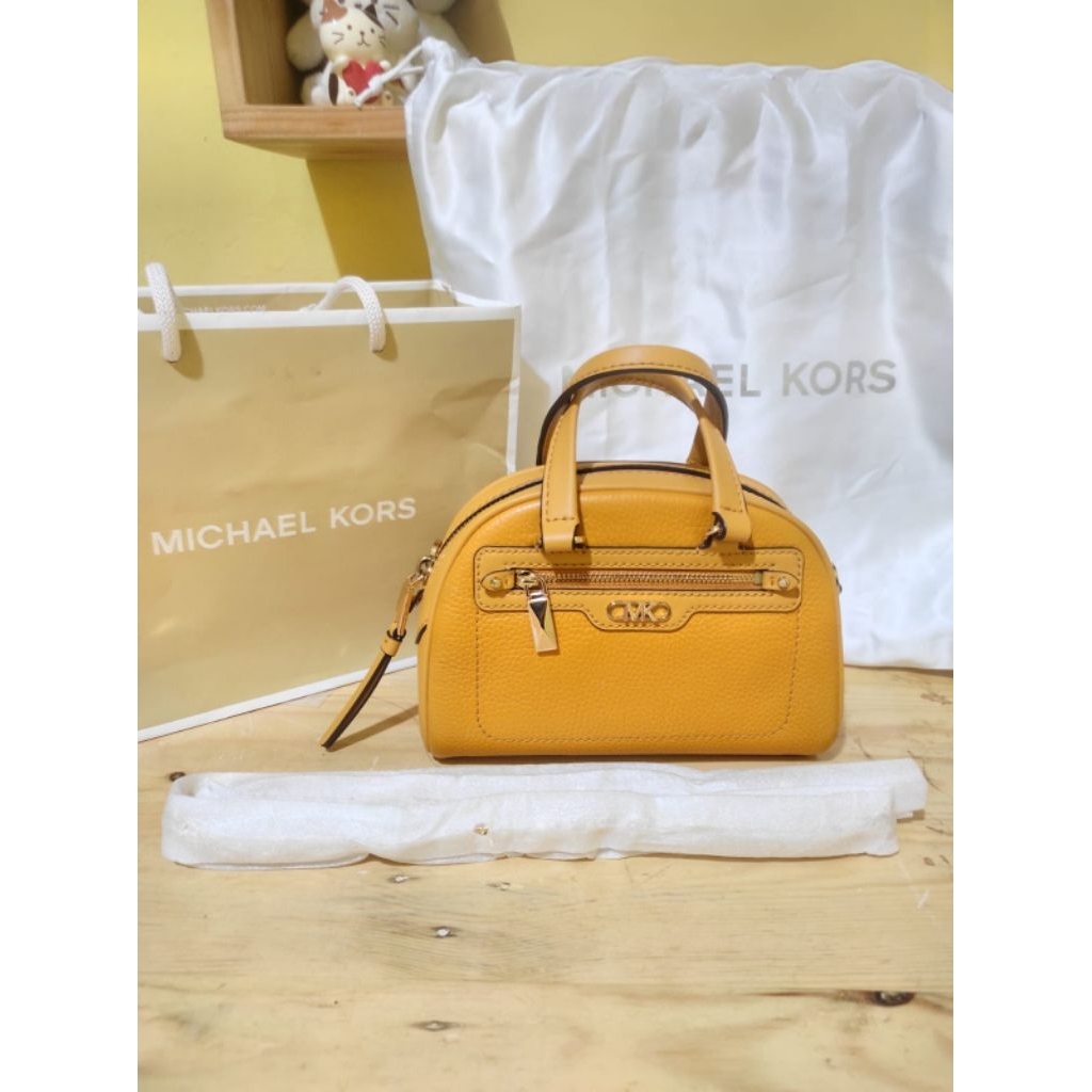 PRELIVED TAS MICHAEL KORS MK ORIGINAL AUTENTIC 100%