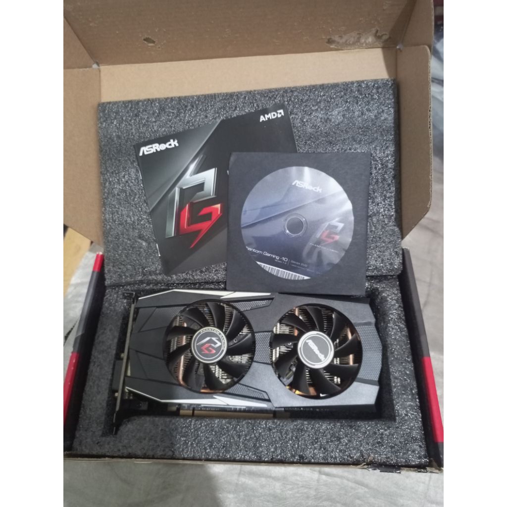 RX 570 4GB PHANTOM GAMING ASROCK