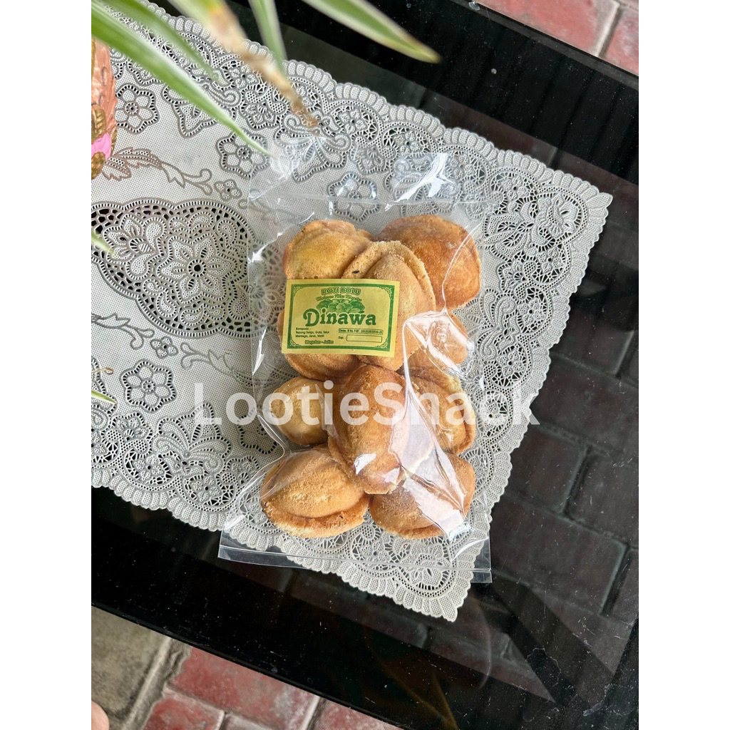 

ROTI BOLU KUE BOLU DINAWA