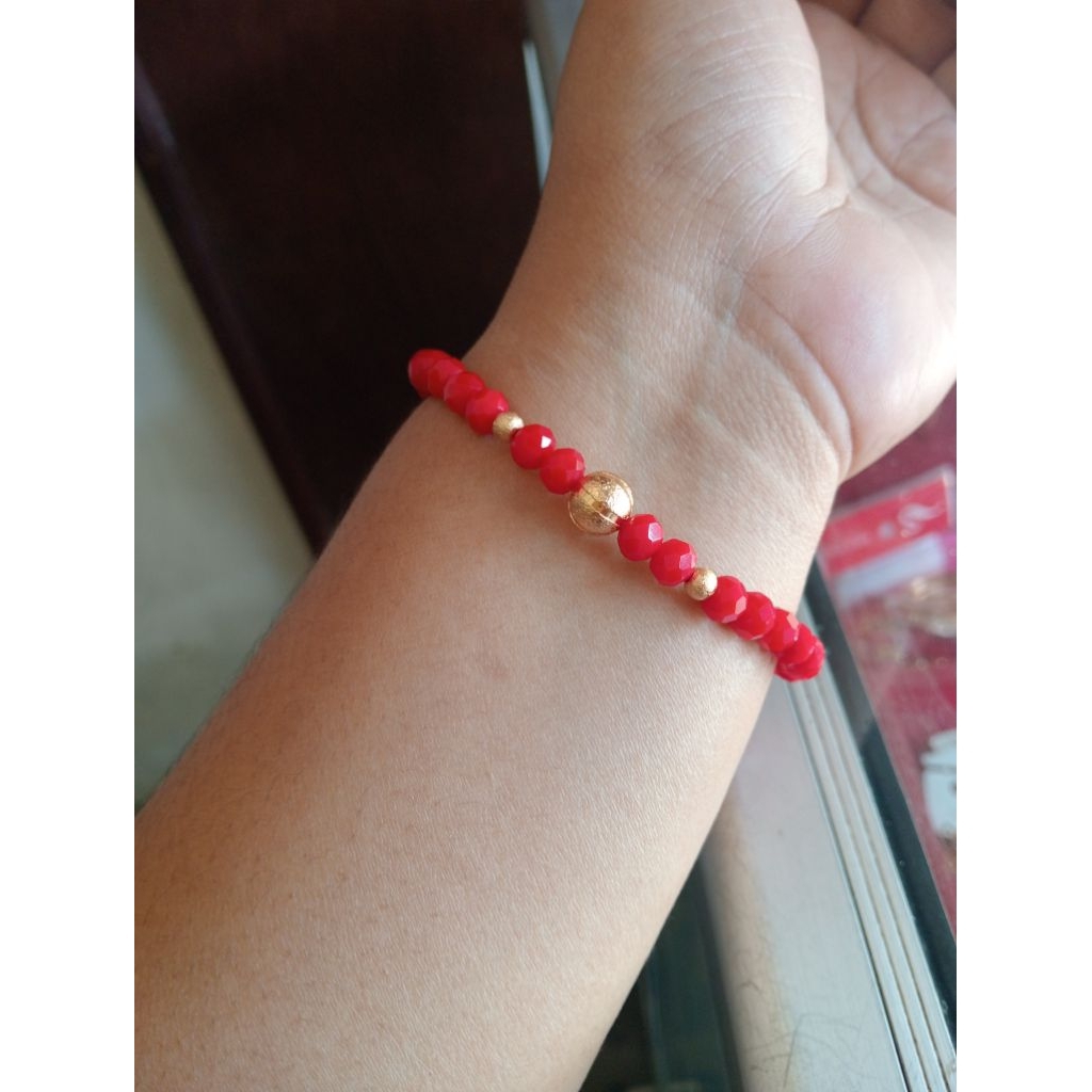 gelang batu kristal merah