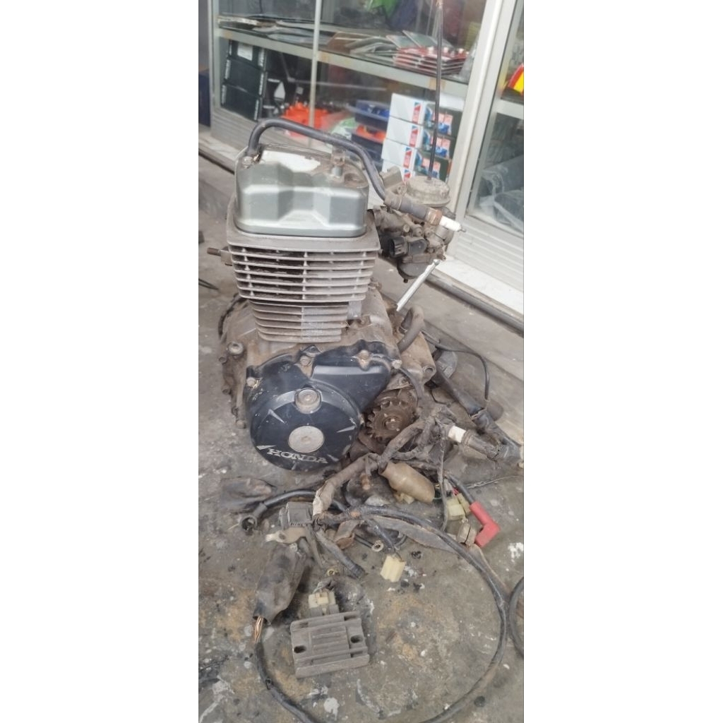 mesin set pengapian dan karbu megapro mono bahan trabas atau herex