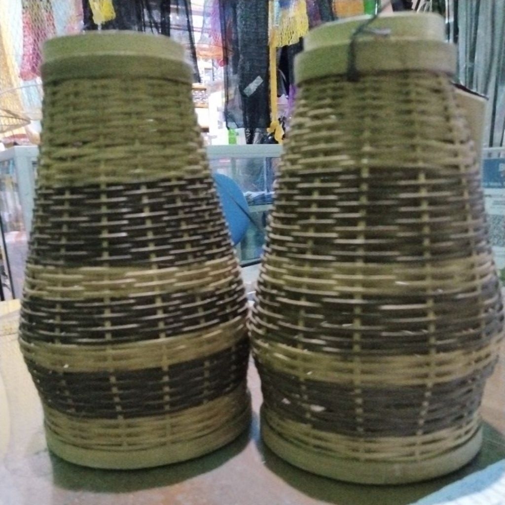 kepis bambu tempat ikan