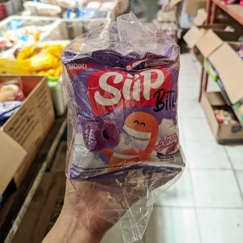 

Siip Bantal Richeese Snack Ring Renyah Rasa Keju & taro – Camilan Murah Meriah | 1 Pack (5pcs)