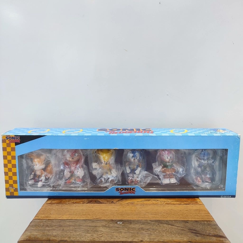 Mainan figure sonic boxsetKnuckles tails sonic amy super sonic amy metal sonicsonic the hedgehog
tin