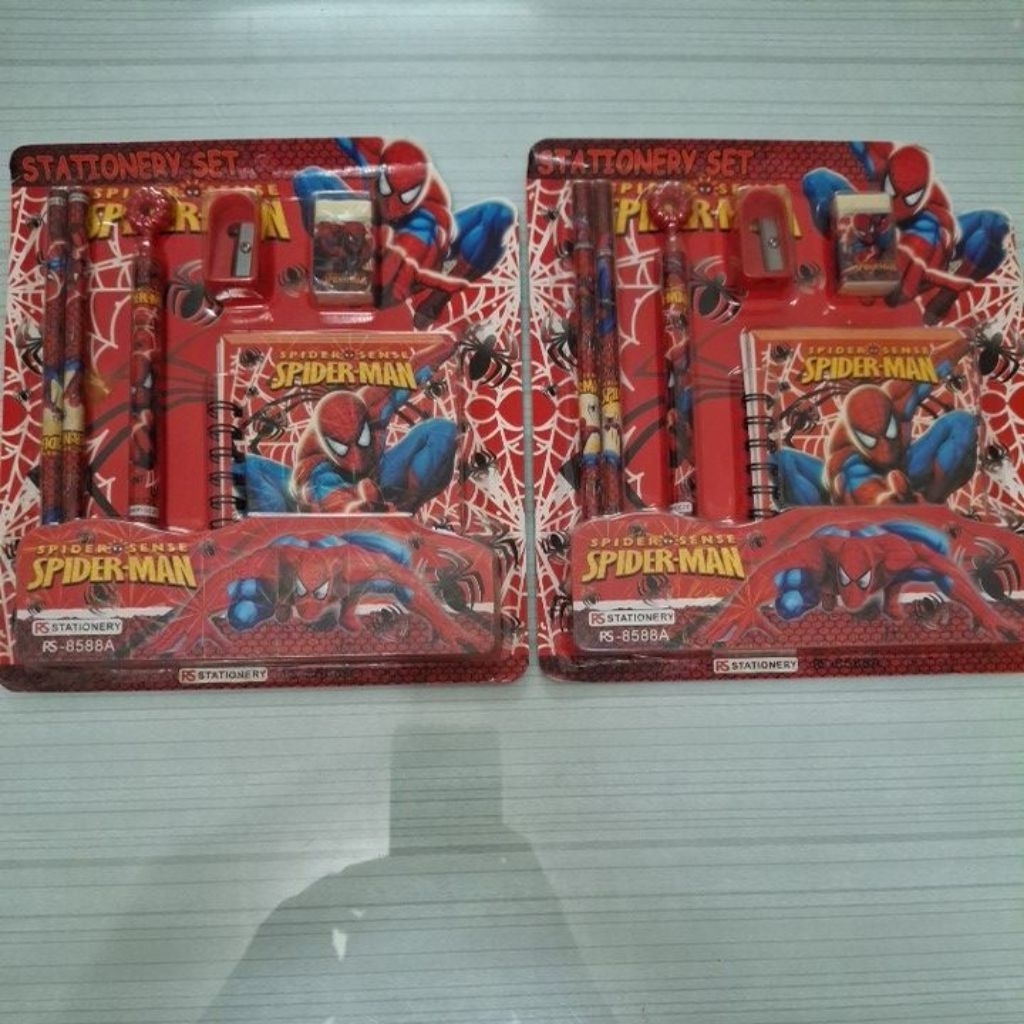 

Study sett Spiderman