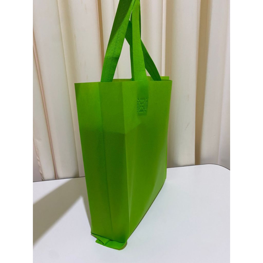 

(1 LUSIN = 12 PCS) Goodie Bag Tas Gusset Samping 30x40x8 cm / Tas Hajatan / Tas Seminar / Tas Spunbond / Goodiebag