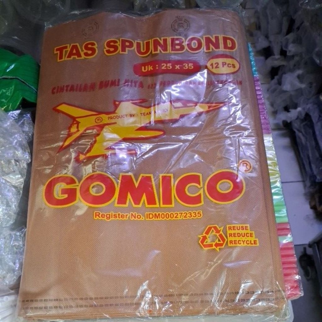 

Tas Spunbond GOMICO 25x35 cm – Eco Bag Belanja Ramah Lingkungan (Isi 12 pcs)