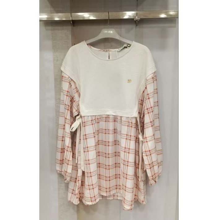 Atasan wanita brand EXIT SIGNATURE