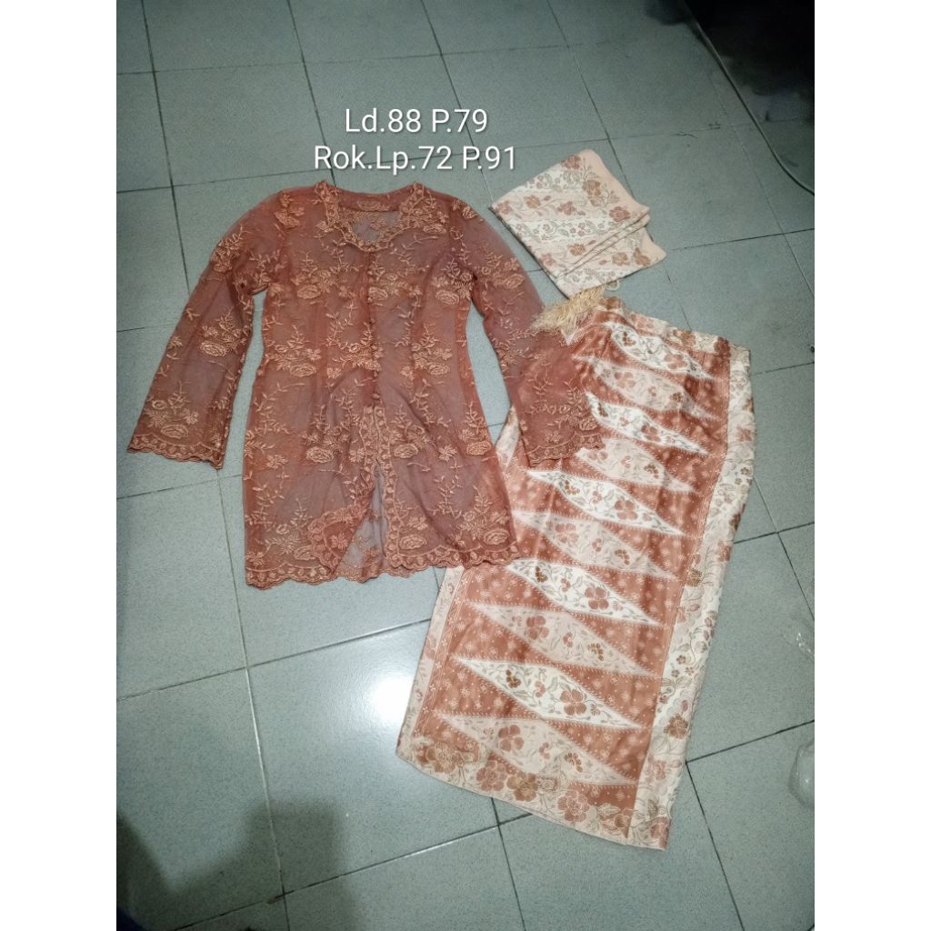 set kebaya preloved