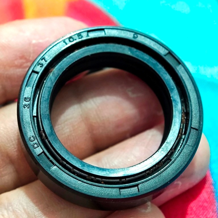 SEAL SHOCK 26 37 10.5 GRAND NOK oil sil 2 per veer pir shok sok skok depan supra x 125 mio force 1 z