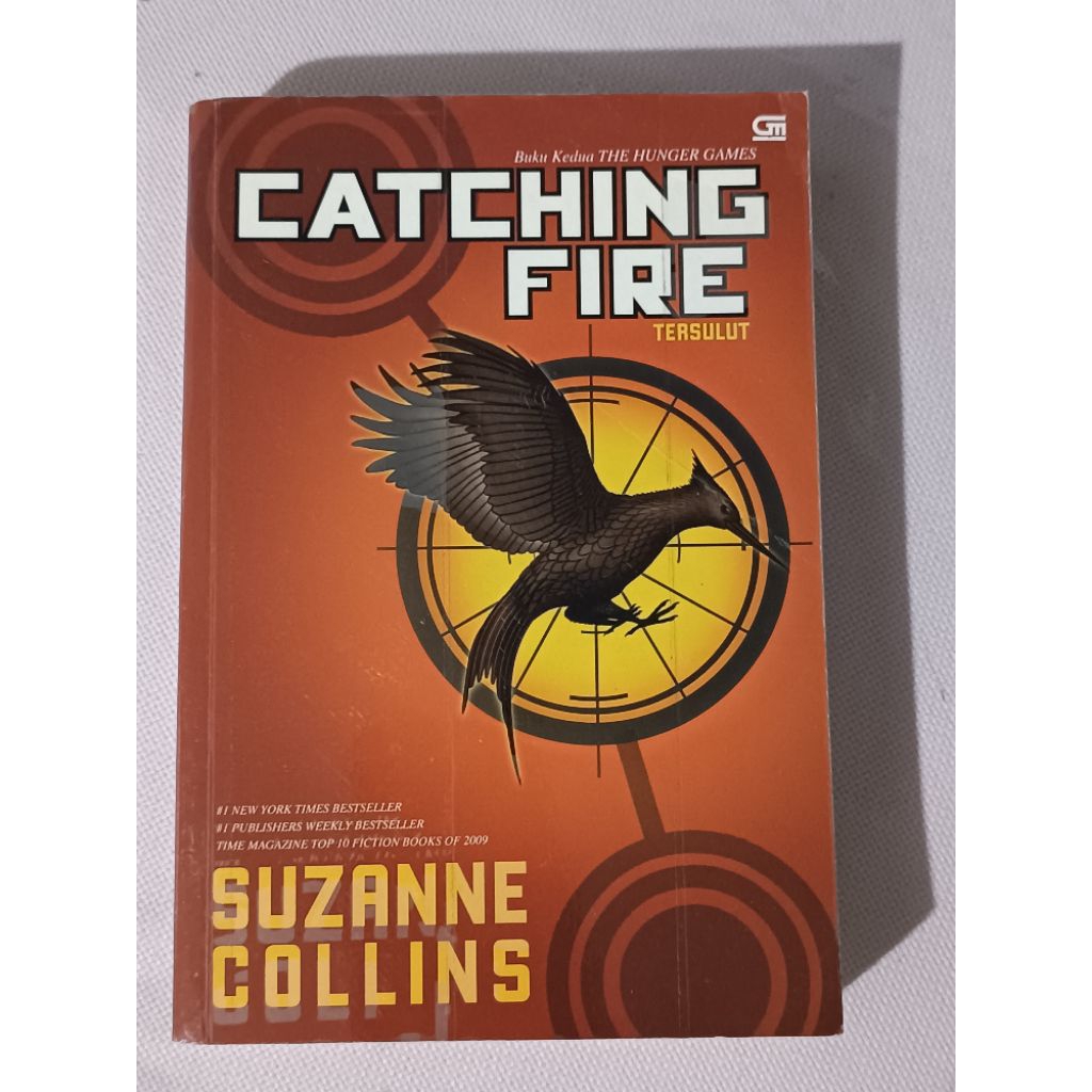 [PRE-OWNED ORI] NOVEL THE HUNGER GAMES TRILOGY #2 CATCHING FIRE by Suzanne Collins