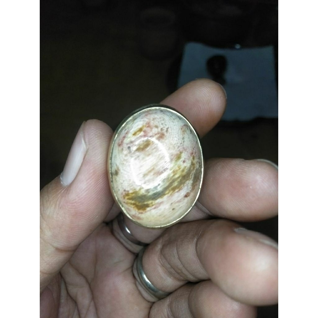 Cintin Batu Akik Vosil Galih Kelor Putih Serat Merah