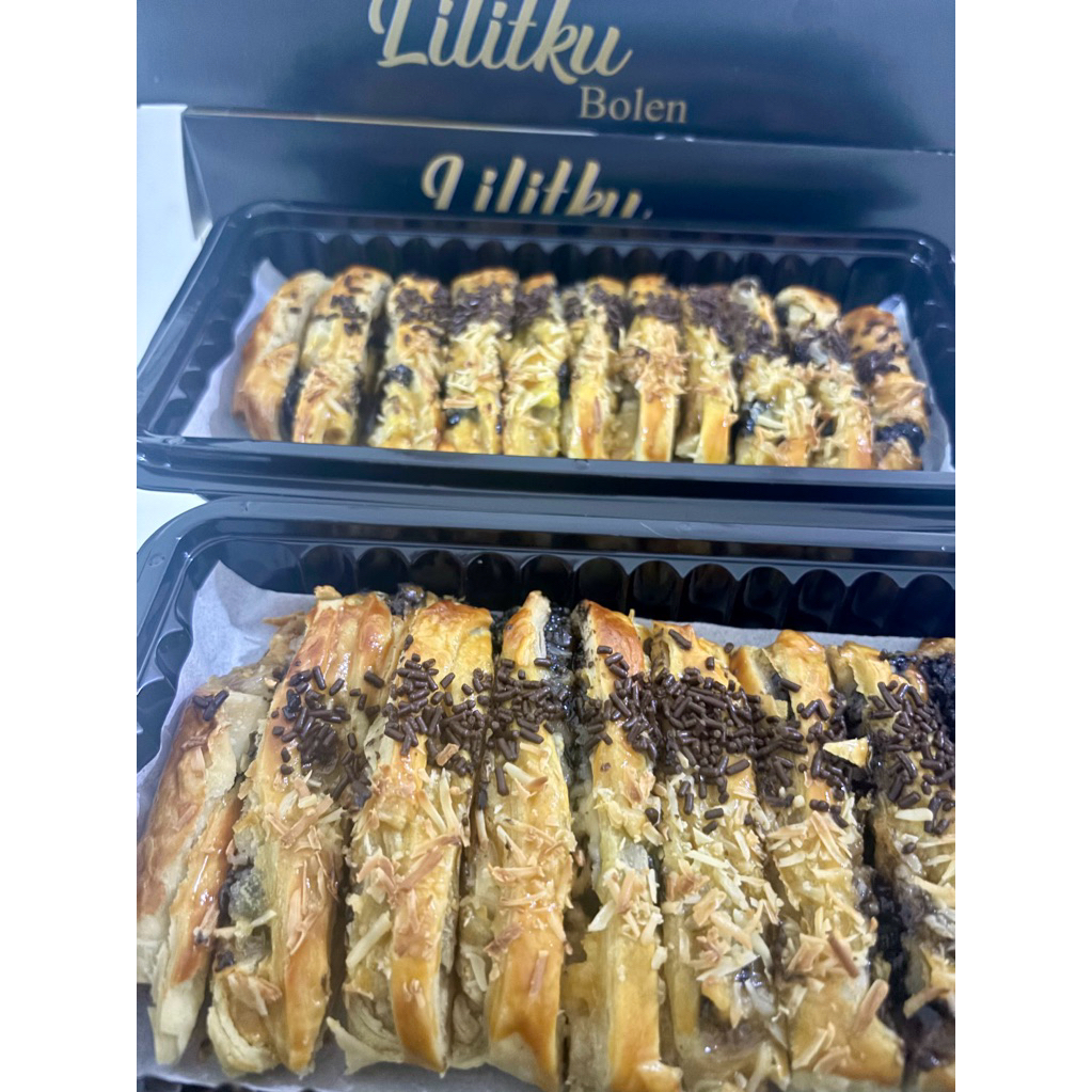 

Strudell Pisang Cokelat Keju legit