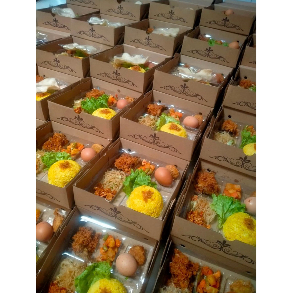 Nasi Kuning kotak