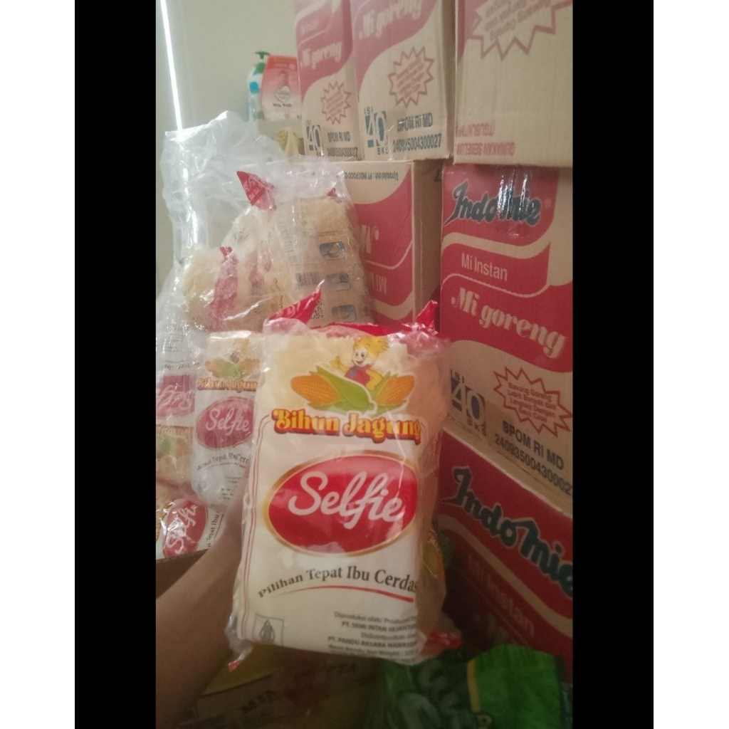 

BIHUN JAGUNG MERK SELFIE