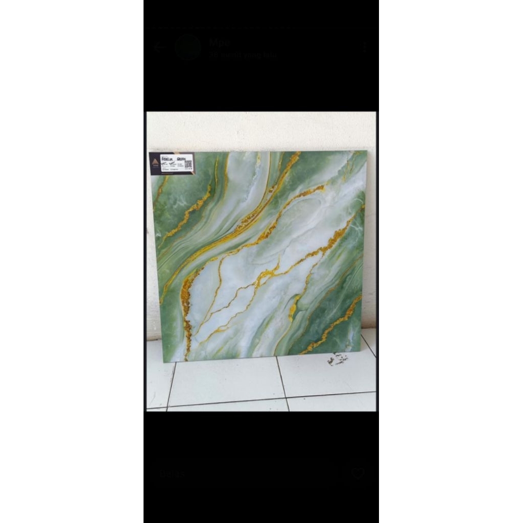 Granite Lantai/Dinding Arna Fidelia Green