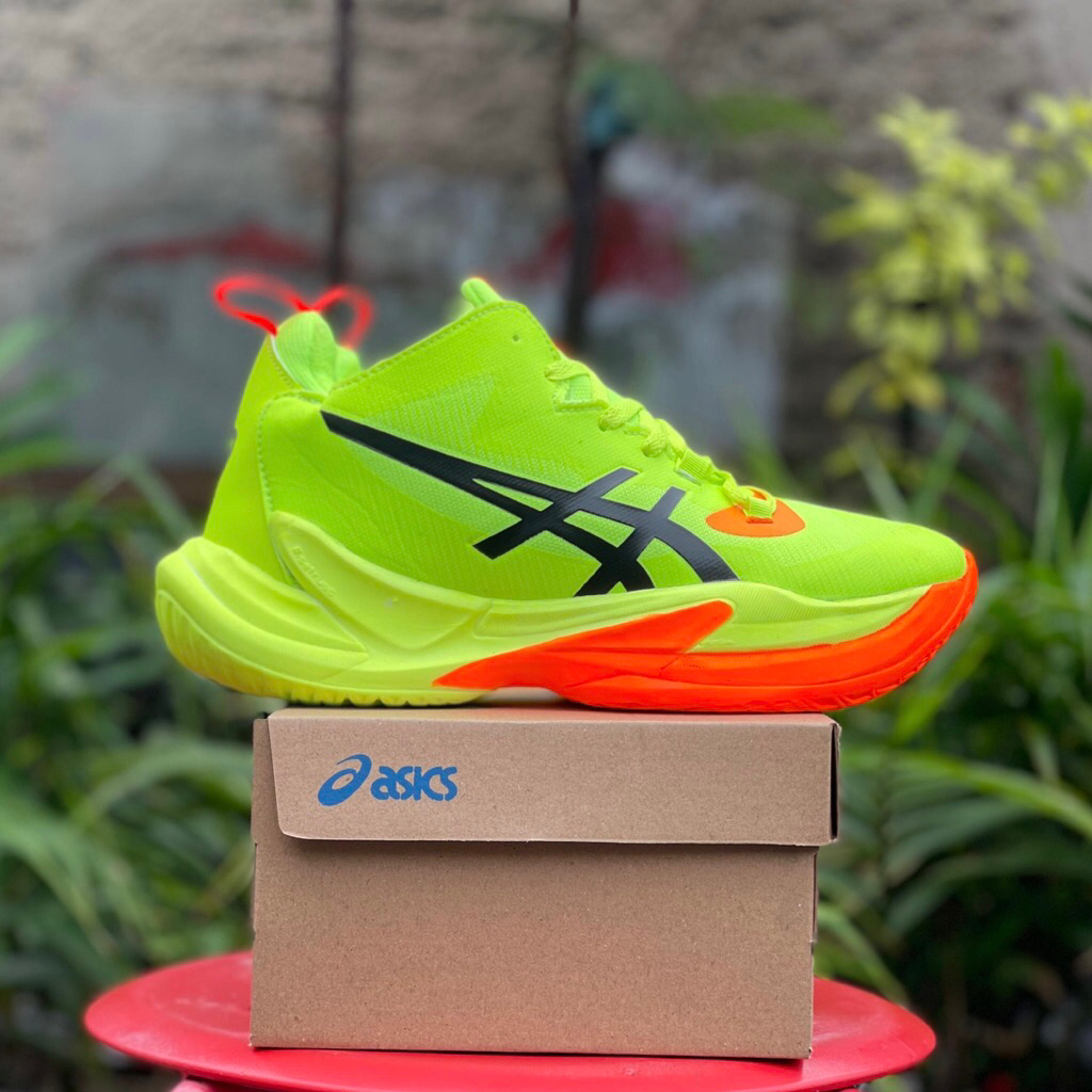 sepatu pria wanita hijau stabilo olahraga