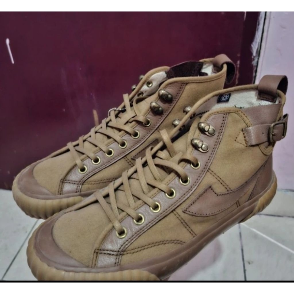 compass oldblue  size 41 BNIB