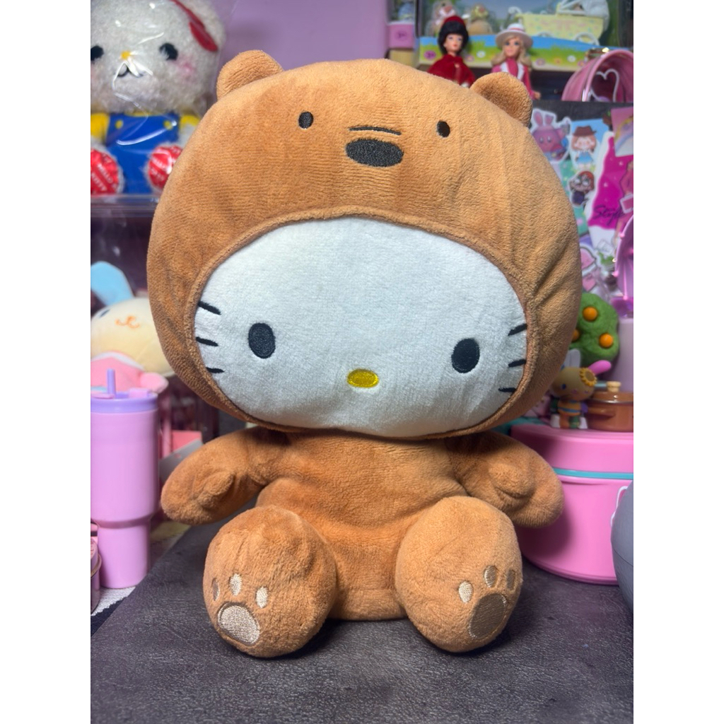 Boneka Hello Kitty Kostum Grizzly WBB Original Sanrio X CN Plush
