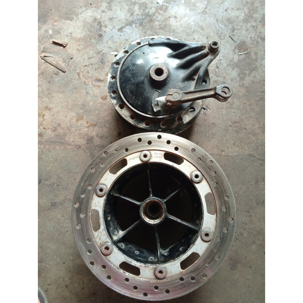 Tromol ninja M ninja kiss original depan belakang