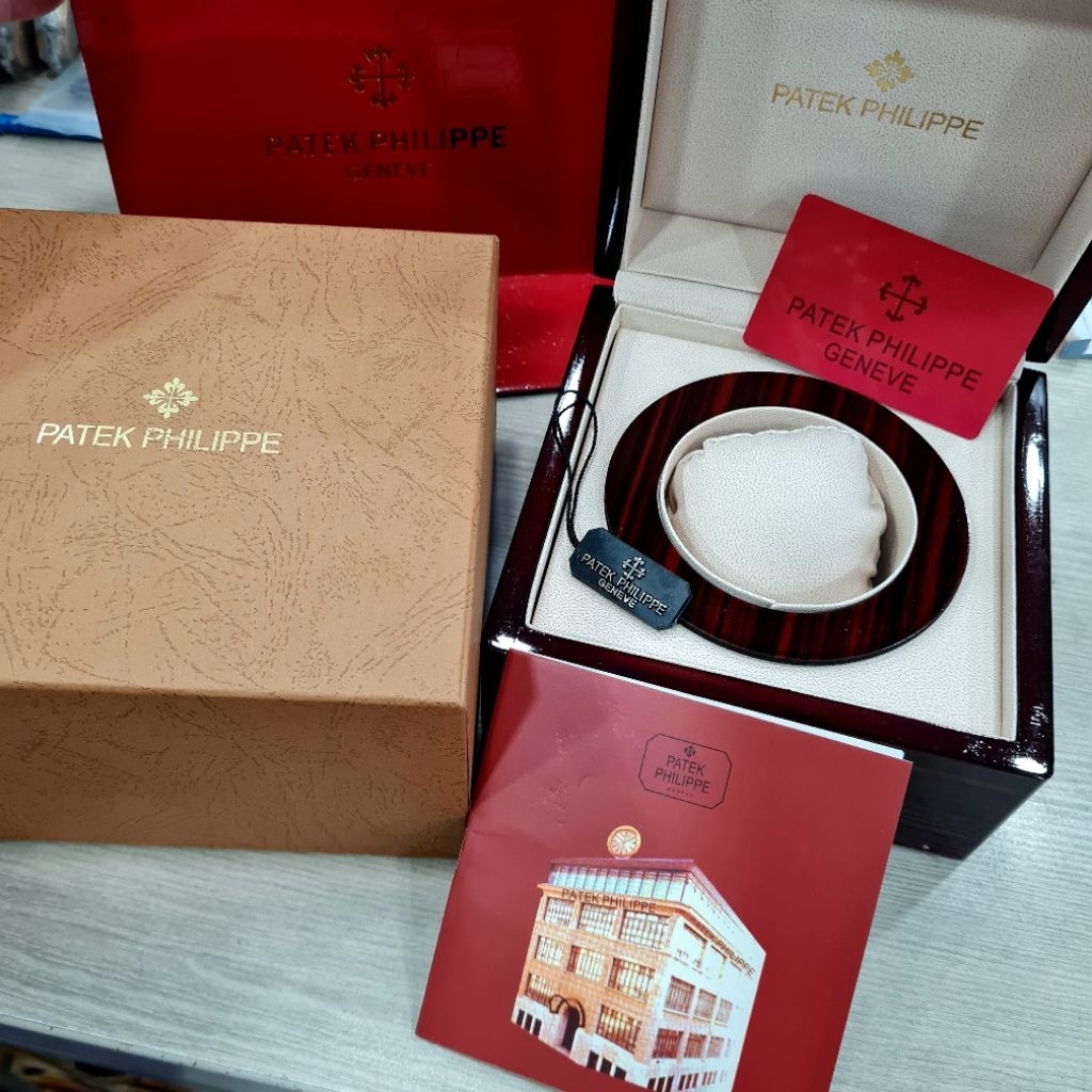 BOX PHILIP KOTAK PATEK WOODEN BOX