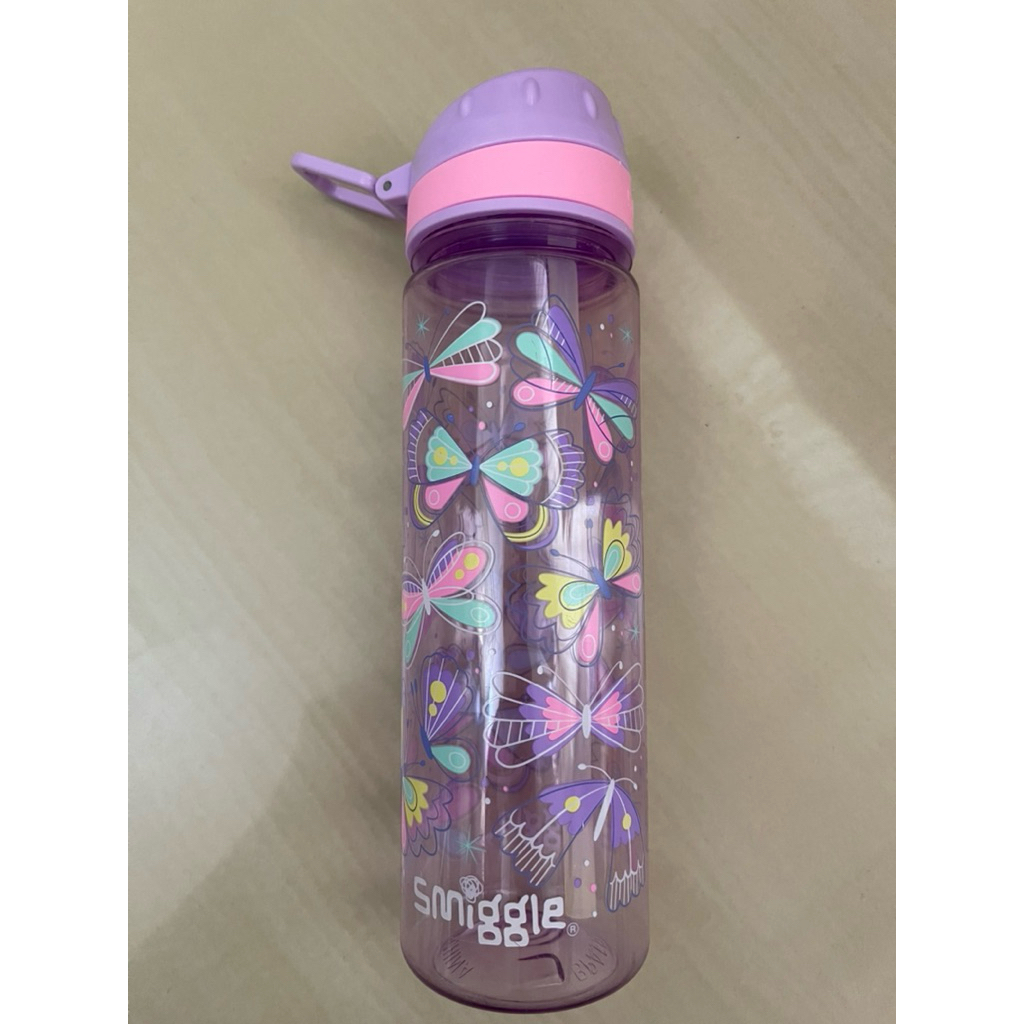preloved botol minum original smiggle 650ml